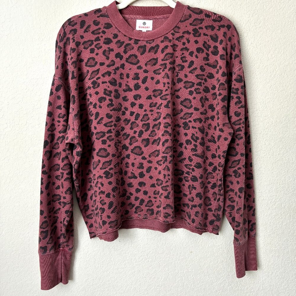 Sundry Mauve Pink/ Rust Burgundy Leopard Print Crewneck Sweatshirt